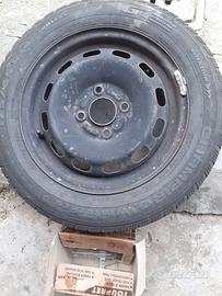 4 cerchi per Toyota Yaris