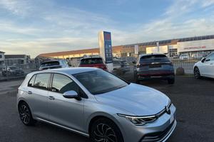 Volkswagen Golf 1.0 etsi evo Life 110cv dsg / NO V