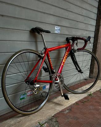 Bici da corsa ultraleggera ROSSI