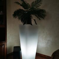 Vaso luminoso in resina 
