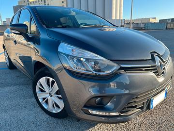 BE LLA Renault Clio 1.5DCI 90CV Navi/Tauch/Usb/Aux