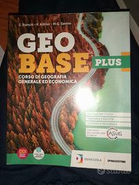 libro di geografia "geo base plus"