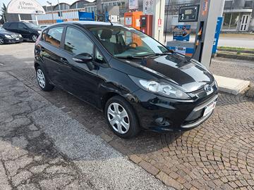 Ford Fiesta 1.2 82 CV 5 porte Titanium con 239.000