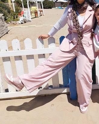 Tailleur rosa leggero