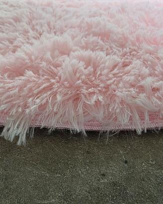 tappeto peloso rosa