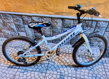 Bici Decathlon con ruota da 20"