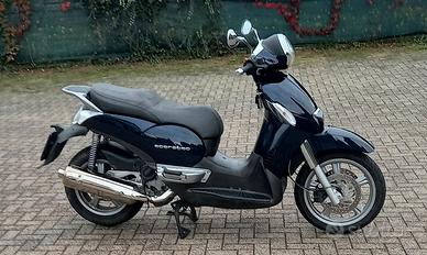 Aprilia Scarabeo 500 - 2011