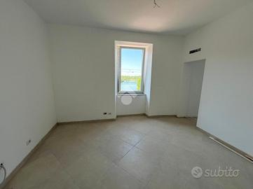 2 LOCALI A PONTE SAN PIETRO