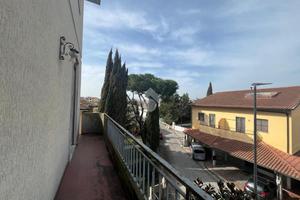 4 LOCALI A CAMPI BISENZIO