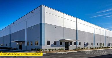 Immobile di 20000 m² a Melegnano