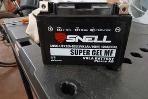 Benelli Velvet 250 ---Batteria super GEL MF---