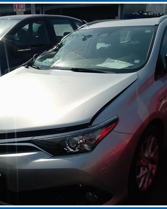 Ricambi Usati TOYOTA Auris Touring Sports