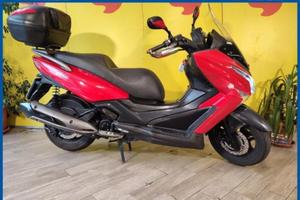 KYMCO X-Town 300i ABS .