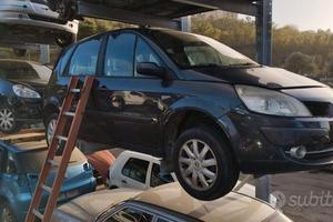 Ricambi Renault Scenic anno 2007 cil. 1.5 DCI