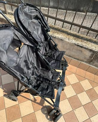 Passeggino doppio gemellare