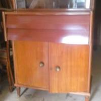 Mobile trumon vetrina 