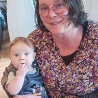 Coppia di badanti per anziani e diversamente abili