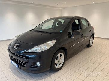 Peugeot 207 1.4 HDi 70CV 5p. NEOPATENTATI