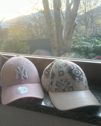 CAPPELLINI CON VISIERA