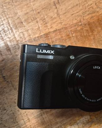 Panasonic lumix tz99 