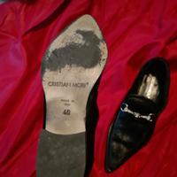 Scarpe in cavallino e fibbia strass