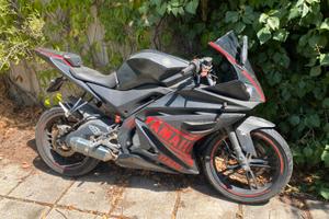 Yamaha yzf r125