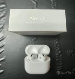 AirPods 4 active noise cancellation