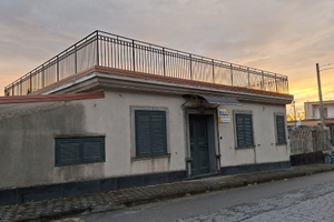 Locale C/3 e deposito C/2