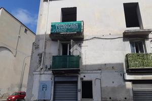 3 LOCALI A NOCERA INFERIORE