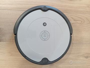 ROOMBA 698 robot aspirapolvere
