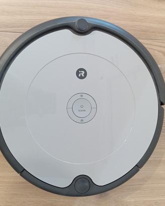 ROOMBA 698 robot aspirapolvere