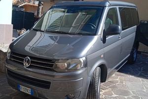 VOLKSWAGEN California T5 beach