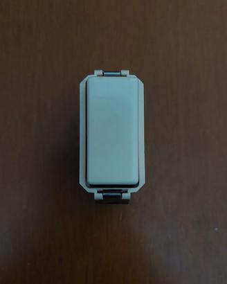 Vimar serie 8000 Deviatore usato