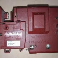 Dispositivo di chiusura per porta Asciugatrice rex