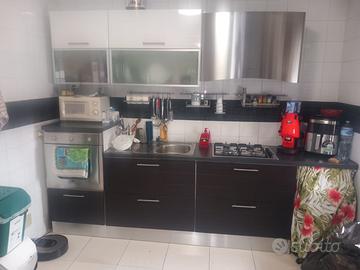Cucina e mobili