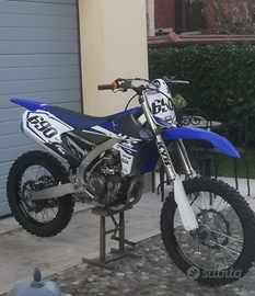 Yamaha yz 450 f motocross