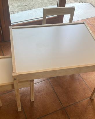 Tavolo con 2 sedie bimbi ikea