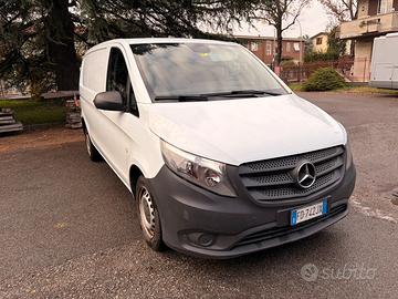 Mercedes Vito 111cdi