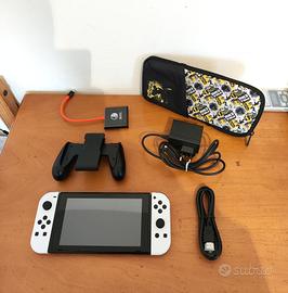 Nintendo Switch V2 competa Joycon nuovi + 1 gioco