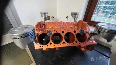 motore v8 tavolino