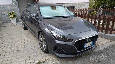 Hyundai i30 fastback