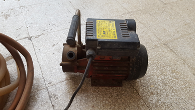 Pompa per aspirazione liquidi