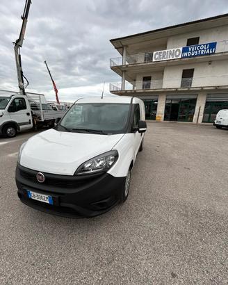 FIAT DOBLO'