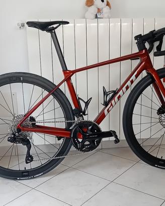 GIANT TCR Advanced 1 kom 2025 PERFETTA