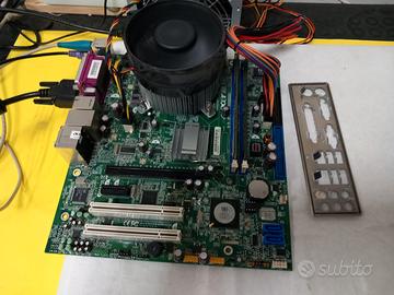 Scheda madre + CPU Intel E2140 + memoria ram 4 Gby