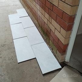 Mattonelle gres per pavimento esterno