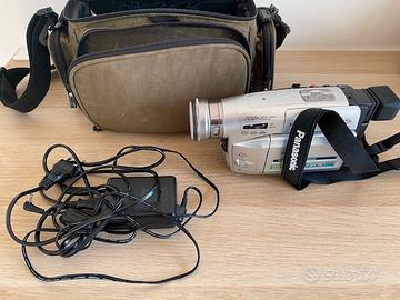 Videocamera vintage Panasonic NV-VZ14 VHS-C
