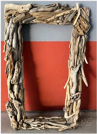 CORNICE IN LEGNO MARINO