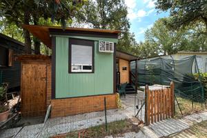 Casa mobile in Camping con piscina