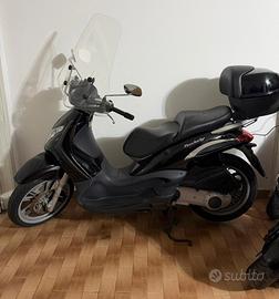 Beverly 125